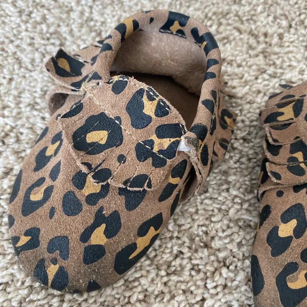 Baby girl toddler cheetah neutral leopard moccasins shoes